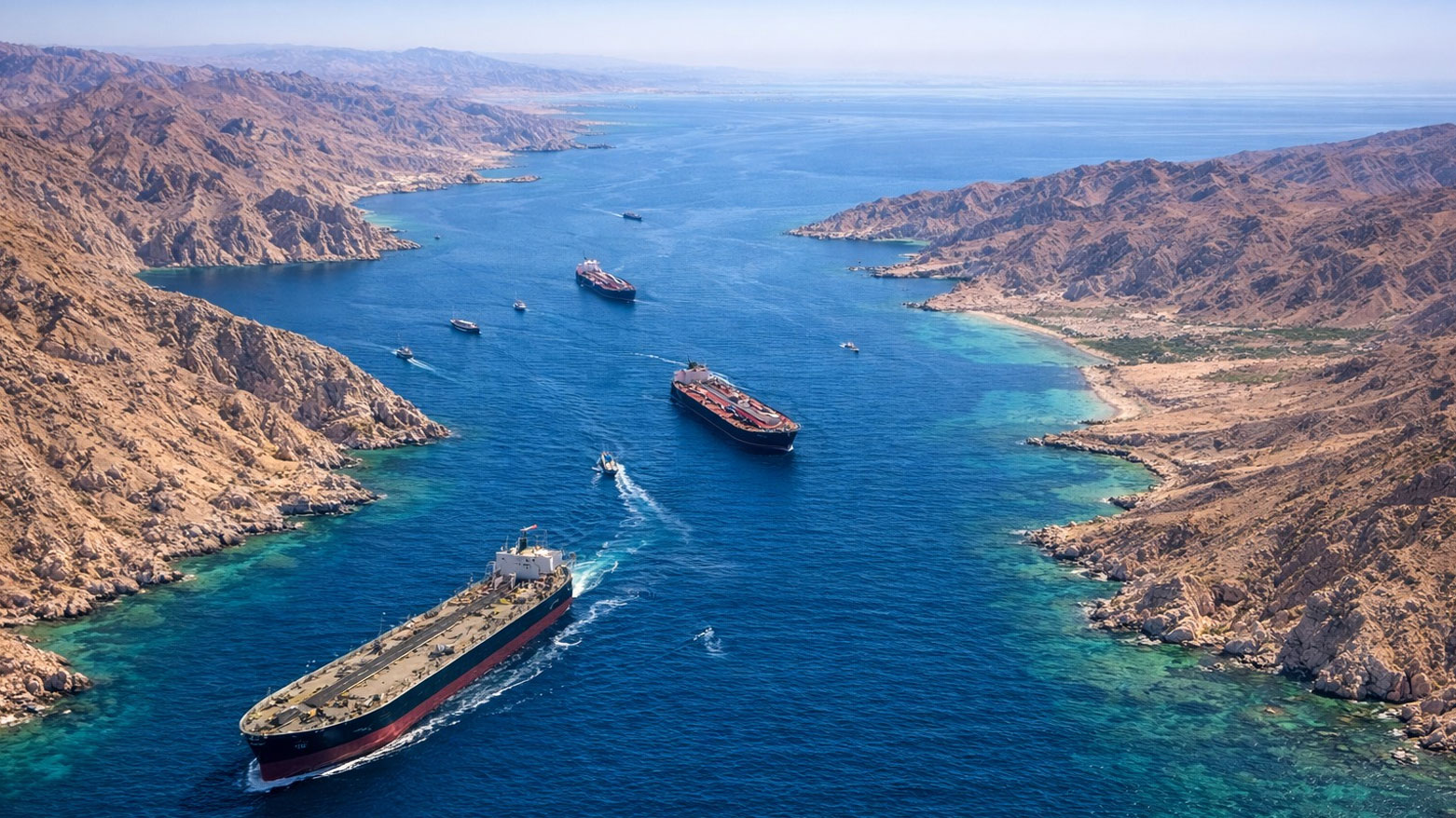 إيران: فتح مضيق هرمز وترامب: الحصار مستمر