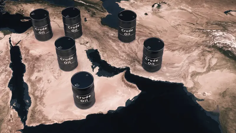 مسؤول إيراني يزعم: بدأنا تلقي رسوم على عبور مضيق هرمز