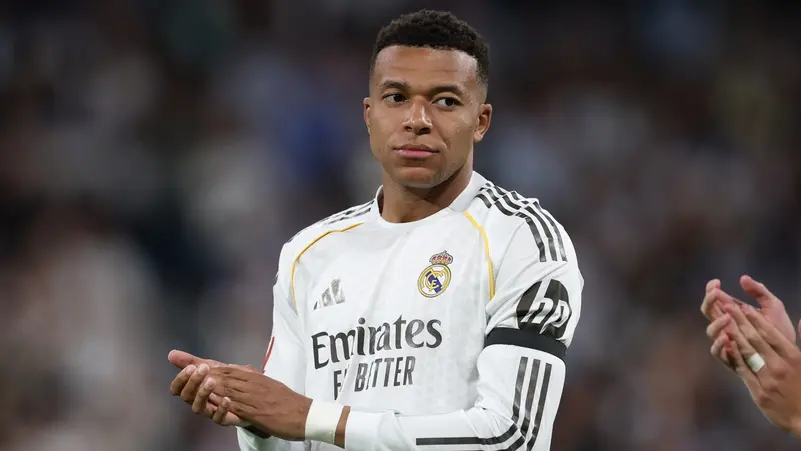 غضب في ريال مدريد من مبابي.. "يهدر الفرص ويغادر هرباً من الجماهير"