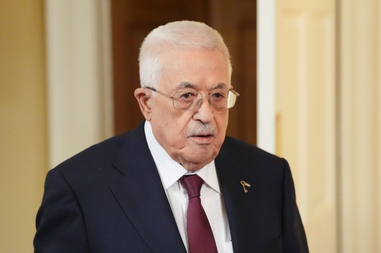 سلامة: كلمة للرئيس في افتتاح المؤتمر العام الثامن فتح