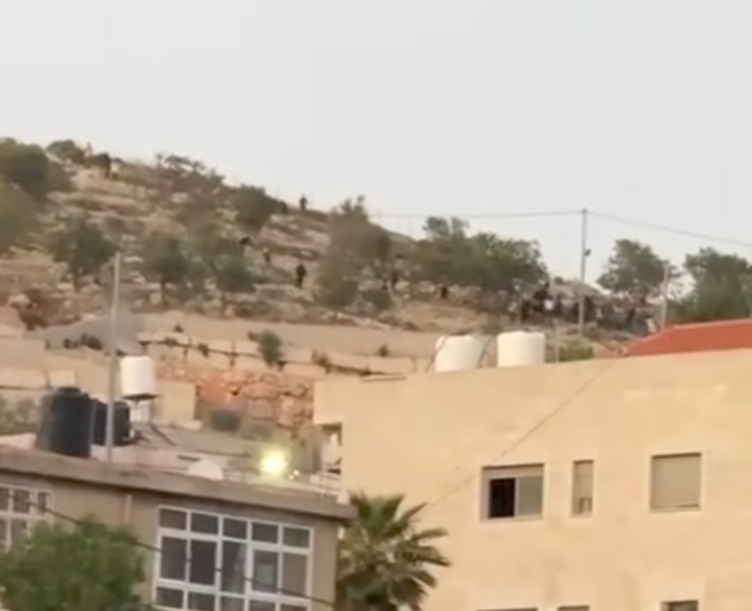 إصابتان برصاص الاحتلال ومستوطنيه في اعتداء على دير جرير
