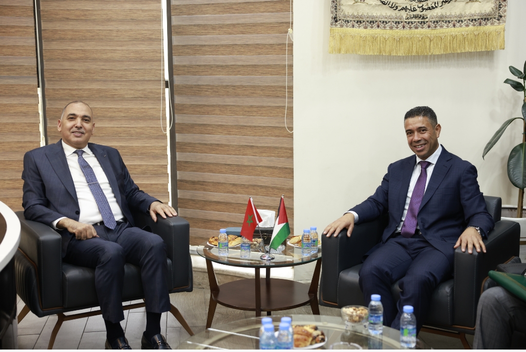 السفير المغربي في زيارة رسمية لمقر النبالي والفارس