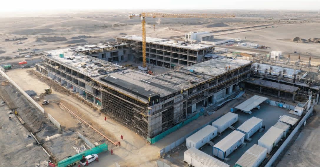 مشروع لمواد البطاريات يعزز مكانة عُمان في سلاسل التوريد العالمية للطاقة النظيفة