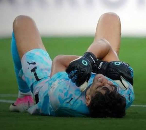 وهبي: لا أستطيع قول المزيد عن إصابة بونو