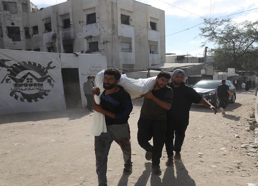 استشهاد مواطنة في الزوايدة وسط قطاع غزة