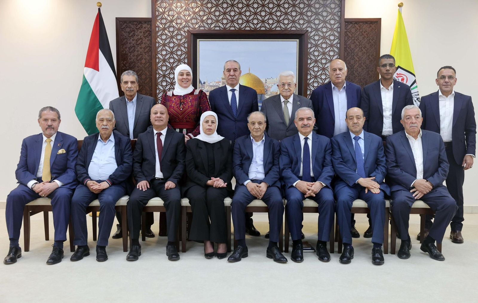 اللجنة المركزية لحركة فتح تعقد اجتماعا