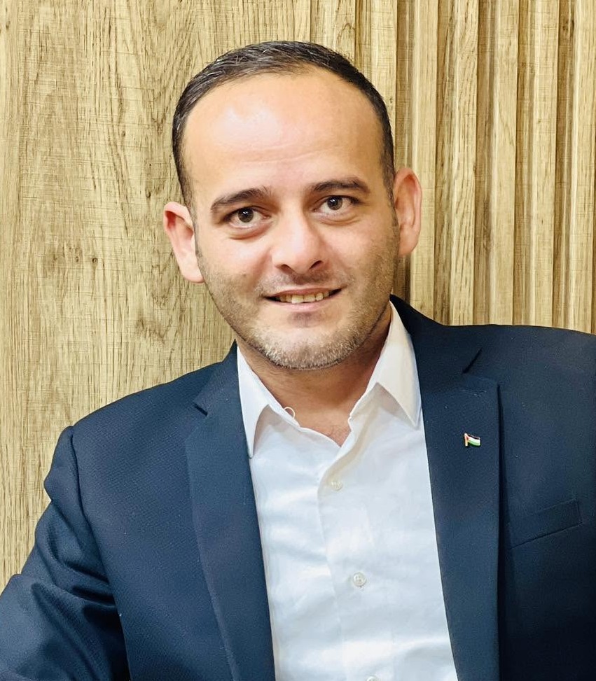 المسافر الفلسطيني بين فكي الأزمة .. انتظارٌ مكلف ومعاناة بلا نهاية
