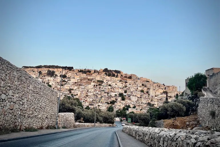 دعوى مالية ضد عائلة الرجبي في بطن الهوى
