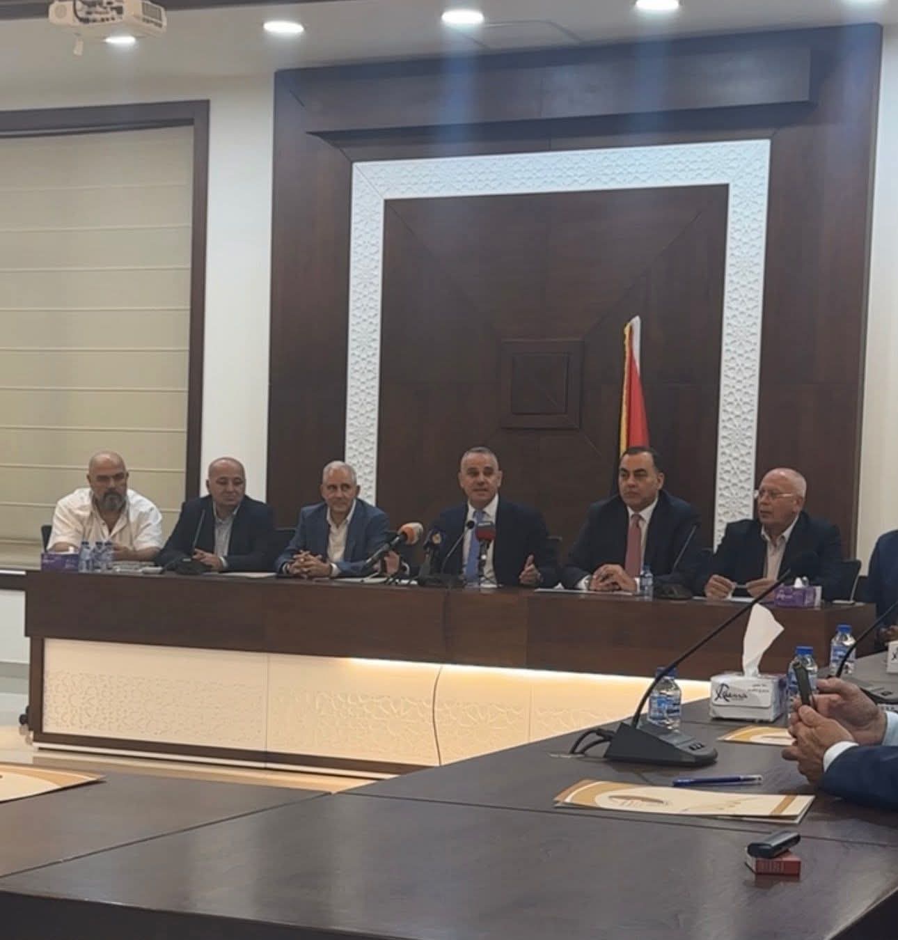 اتحاد الغرف التجارية يعلن البدء في الاحتجاج الاسبوع المقبل وصولا للاضراب