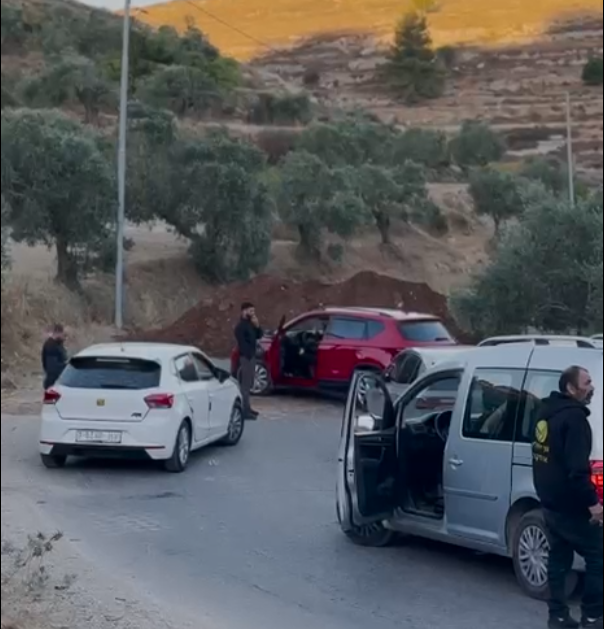 الاحتلال يغلق كافة مداخل بلدة سنجل شمال رام الله