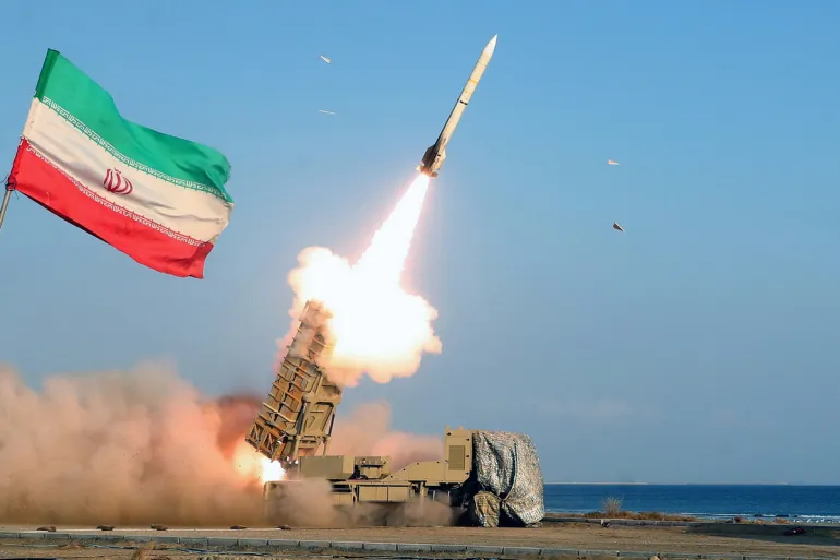 إيران: استهدفنا مواقع عسكرية أميركية في الكويت والبحرين بطائرات مسيّرة