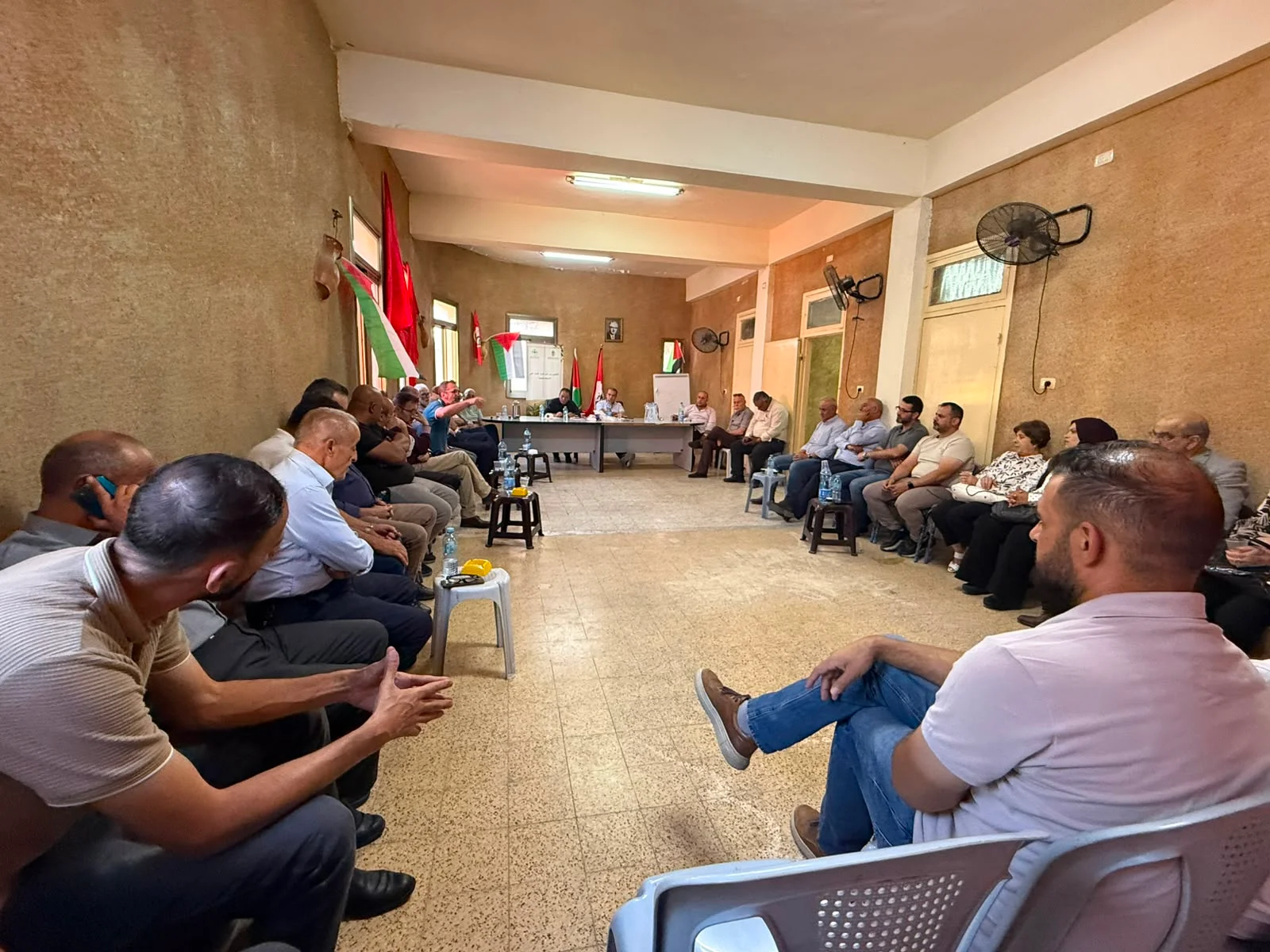 "نداء فلسطين" في نابلس يدعو إلى حوار وطني شامل قبل الانتخابات