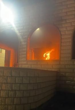 المستعمرون يحرقون ويعتدون