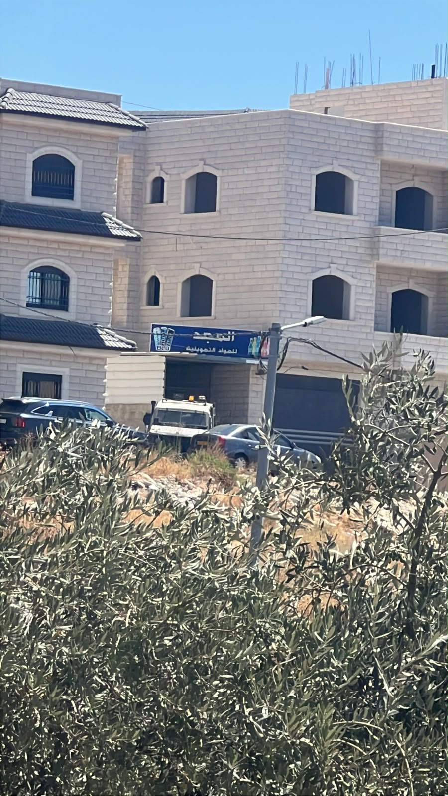 الاحتلال يخطر بإخلاء منازل في كفر عقب