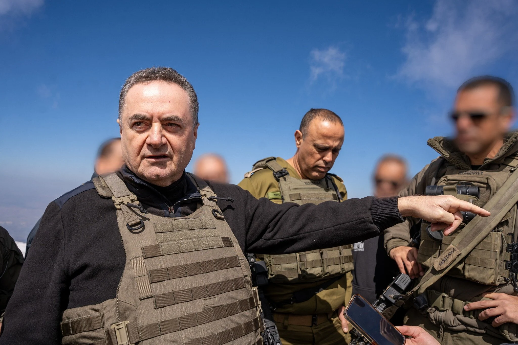 كاتس: أردوغان يجر تركيا إلى "مغامرة خطيرة" في سوريا
