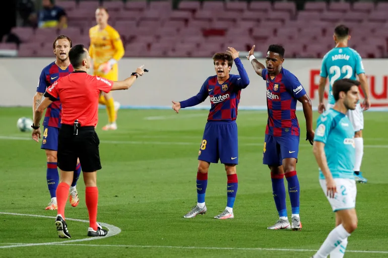 لعنة "لا ماسيا".. كيف دمرت التوقعات الكبرى مستقبل مواهب برشلونة؟