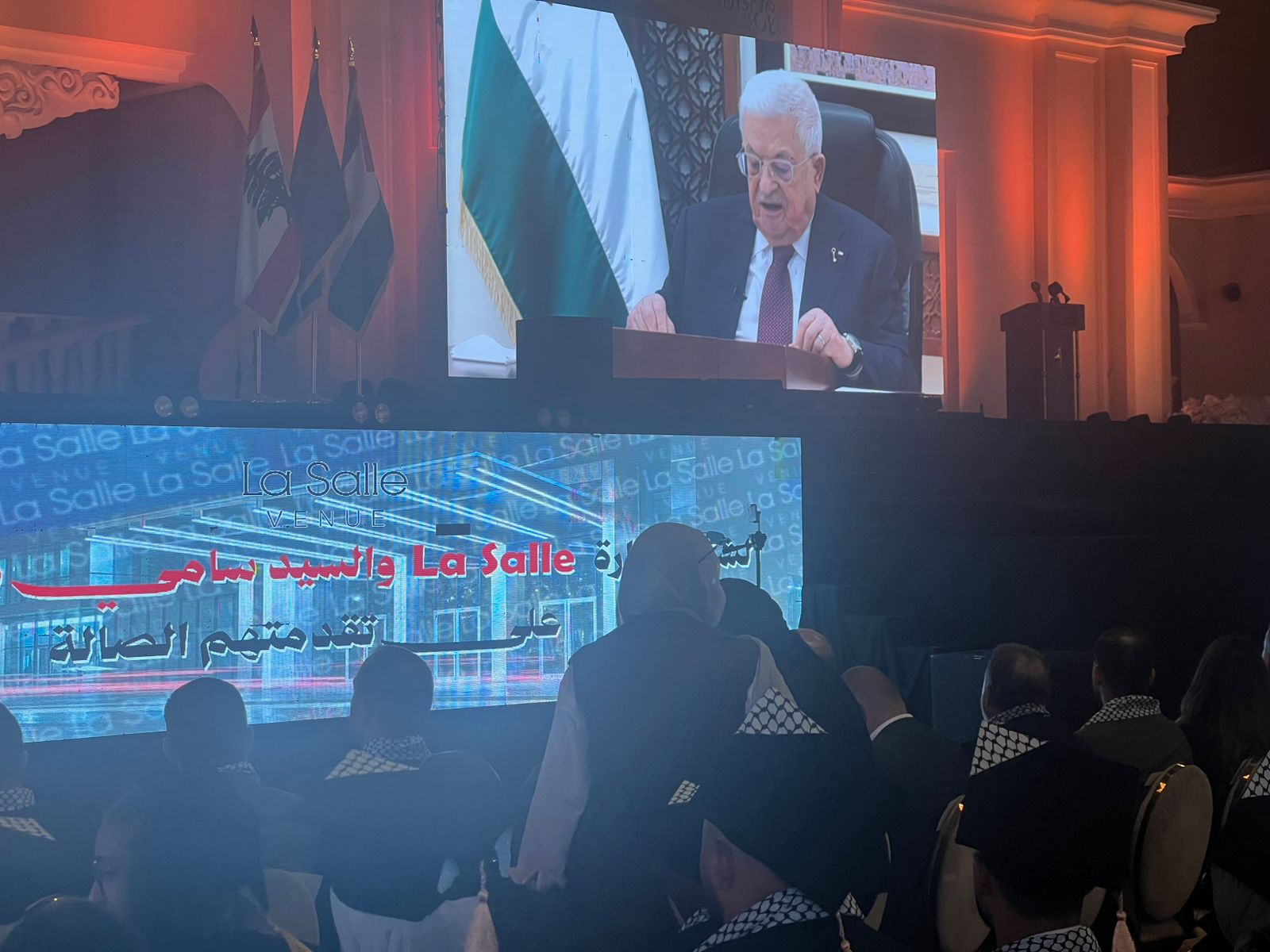 الرئيس: الاستثمار في الإنسان صمود وحفاظ على الهوية ونجاحكم يؤكد أن شعبنا يحب الحياة والعلم