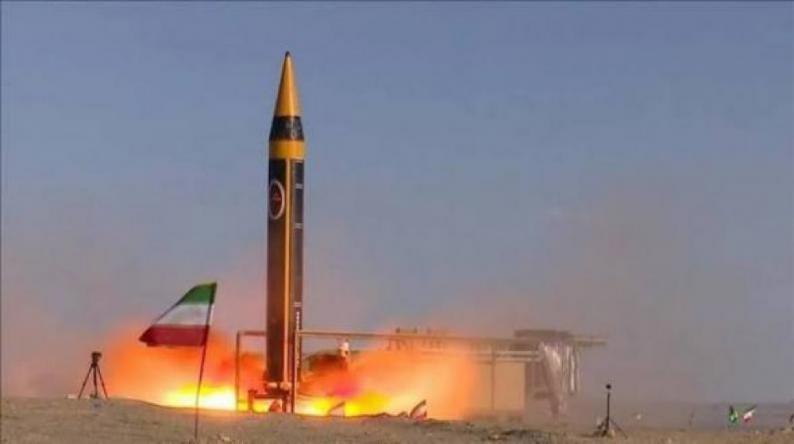 حرس الثورة يعلن استهداف قاعدة "الأزرق" في الأردن ومدمرتين
