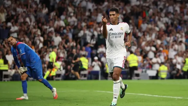 رباعية ريال مدريد تقربه من مطاردة برشلونة