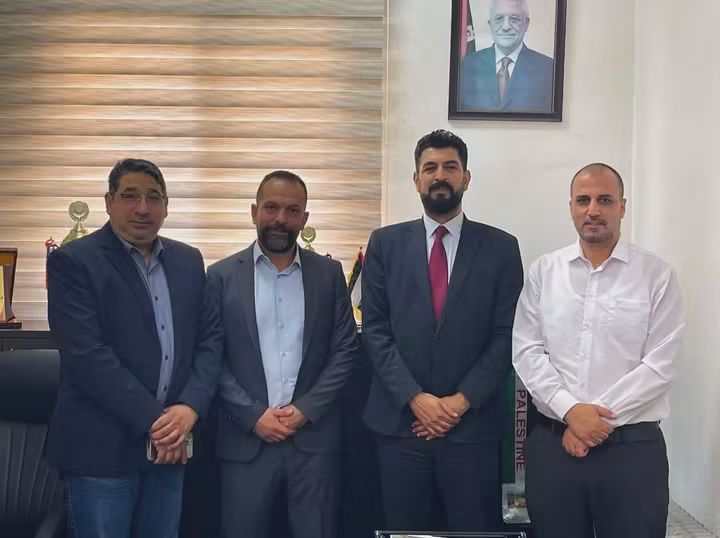 جامعة الخضوري رام الله تلتقي وفد "نوفوس" وأرض
