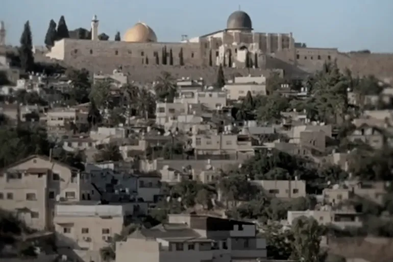 650 ألف دولار للشقة.. كيف يخنق غلاء العقارات شباب القدس؟