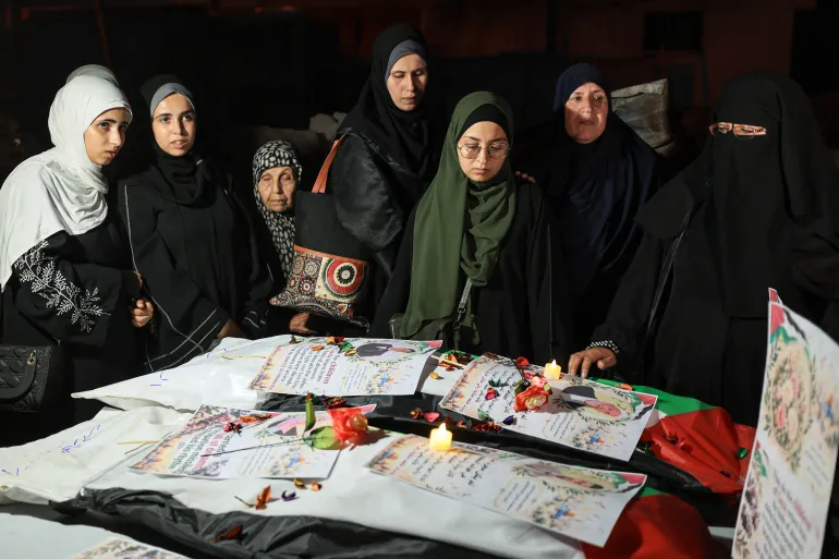 استشهاد زوجين بغارة على غزة والاحتلال ينسف مباني بخان يونس