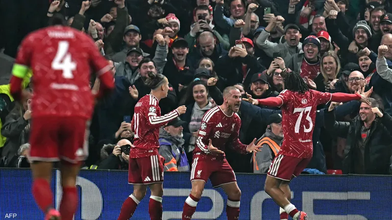 ليفربول يصلح خطأ فان دايك وهاتريك فودين يقود السيتي لانتصار كاسح